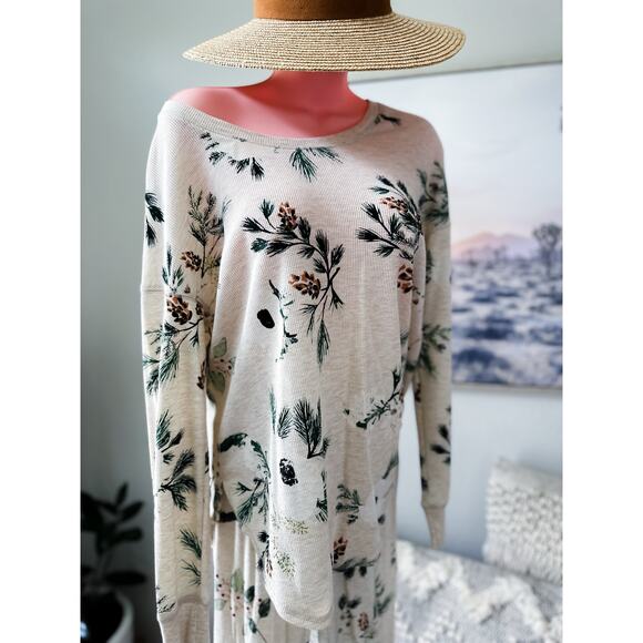 Amongst the Evergreen Trees dreamy soft waffle thermal 2pc jogger pajama set - Picture 3 of 5